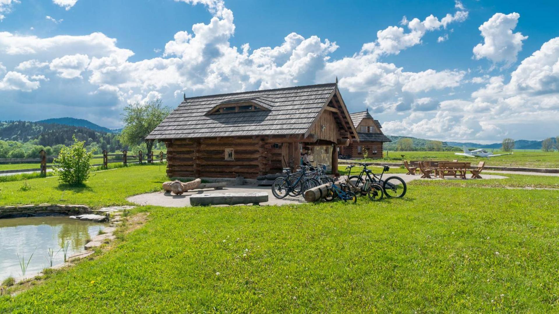 Penzion Maly Majer Podlesok Hotel Hrabusice Exterior photo